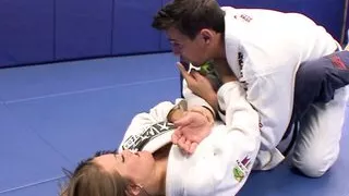 Big digger Manuel Ferrara gives the cute brunette a hard fuck after exercise