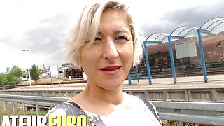 Thick And Curvy Oda Amelie Picked Up And Drilled In Her Juicy Pussy - AMATEUREURO