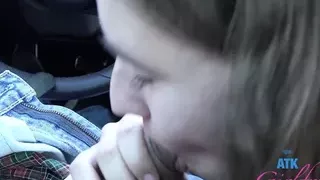 Beach date with Kourtney Ray who loved having her pussy played with and giving road head POV