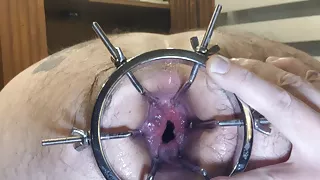 Fire281 uses the Spreader on me, great Gape attained.  Barebacked and fisted too.  Nearly a double, but not quite