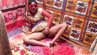 Hot Indian bhabhi fucked – very rough sex in sari by devar