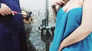 Indian Wife Fucked By Plumber With Clear Hindi Audio – Very Hot XXX