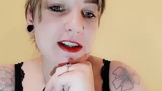 Vends-ta-culotte - French dominatrix can make your life better, you loser