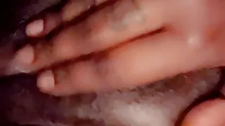 It feels so good to rub my wet pussy