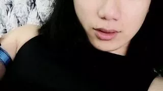 Lynsey takes a selfie for the camera