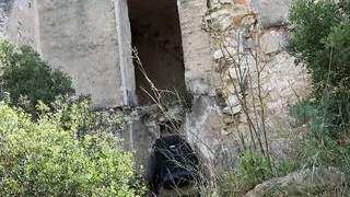 Sexo em Castelo abandonado com mulher desconhecida ela fez Squirt