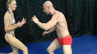 Afina Kisser vs. Miki