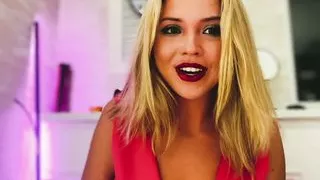 beautiful smile and kisses