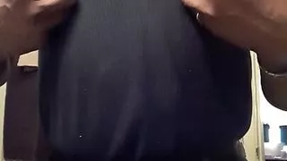 Shinzon preforming for a friend