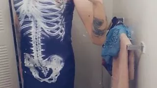 Goth Girl Wants To Play