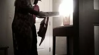 Thick MILF On Vacation Fucks The Pizza Delivery Man