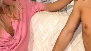 Tutorial wie bumse ich der Nachbarin direkt in den Arsch MILF ANAL