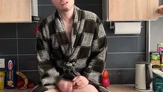 Making yoghurt for breakfast