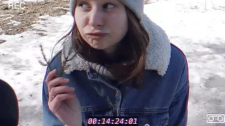 - The bloggers on the street gave me a gift for the survey, let's unpack together.