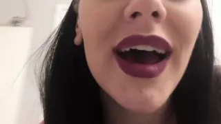 Brooke Farting And Then Going To The Toilet!