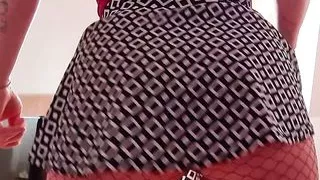 Wiggling my Ass. You wanna cum on it?