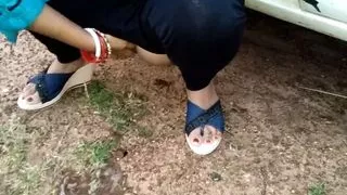 Sonali Bhabhi Flashing Ass In Car And Pissing In Public