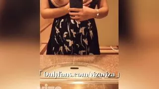 Public toilet sex, let me squirting and creampied after hard work at office