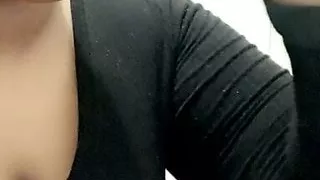 Prettybitchnay loves playing with toys