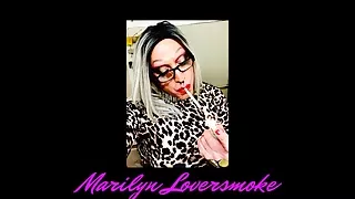 Breathtaking Smoking Fetish – Goddess Marilyn Loversmoke