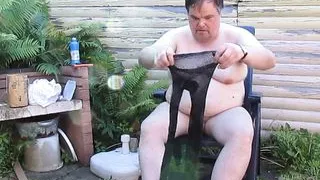 Holger mit fishnet-strumpfhose