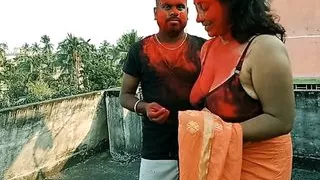18yrs Tamil boy fucking two beautiful milf bhabhis together at Holi festival