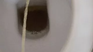 Pissing pioggia dorata