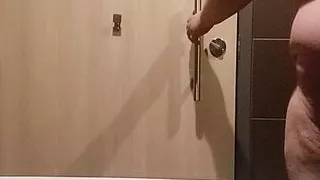 Mofo2121 bored at work