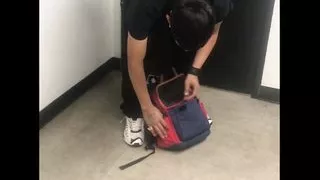 Sexy MEXICAN TRADER Fucks Mouth in Stall - Wondahead21