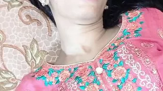 Pati ke promotion ke liye boss ne mujhe sari rat choda mote lund se latest desi porn sex VIDEO in clear hindi audio