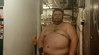 Mofo2121 bored and naked at work