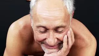 Jasmine Lau fucks in threesome with two old cocks in public