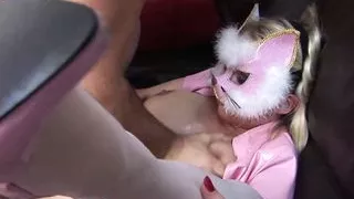 Jamie Brooks is a blonde who loves wild sex with Steve