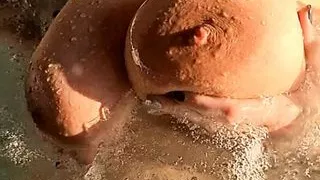 Big boos babe in whirpool