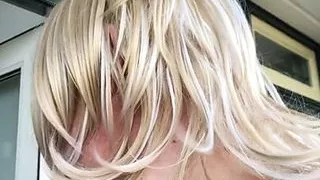 Playing with my iphone in- and outdoors