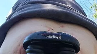 Radfahren im örtlichen Park