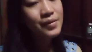 Asiatisch spielen allein zu Hause, solo, selbstgemacht