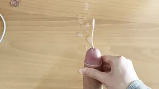 Amateur femboy twink wanks his fat cock and has a massive cumshot!!