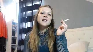 Vends-ta-culotte - Smoking French dominatrix humiliating you