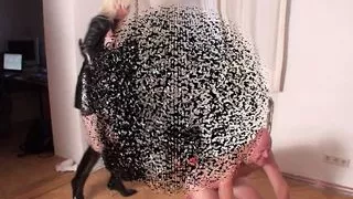 bizarre lady Jessica kicks Olli