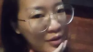 Asiatisches Mädchen zu Hause, solo, geile Selbstbefriedigung allein