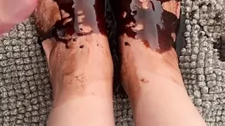 Sperma auf mir nach der Schokoladenmassage