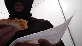 eating cum pizza