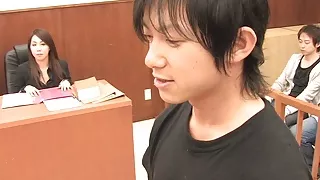 The suspect manages to fuck his wife in court to show his innocence