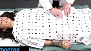 Perv Doctor - Beautiful Babe April Olsen Spreads Her Legs And Gets Banged In The Doctor's Office