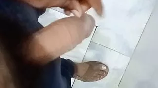 Hot boys n girls in hindi dubbed movie