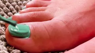 Fresh nails - Polished nails - Mint nails - Beauty Care - footfetishfashion