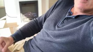 Jerking off and cumming on my jeans. Intense orgasm