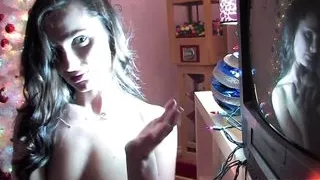 Spritzige Weihnachtsmomente mit sexy Lily