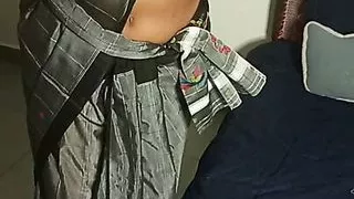 Saree Beauty and her curves